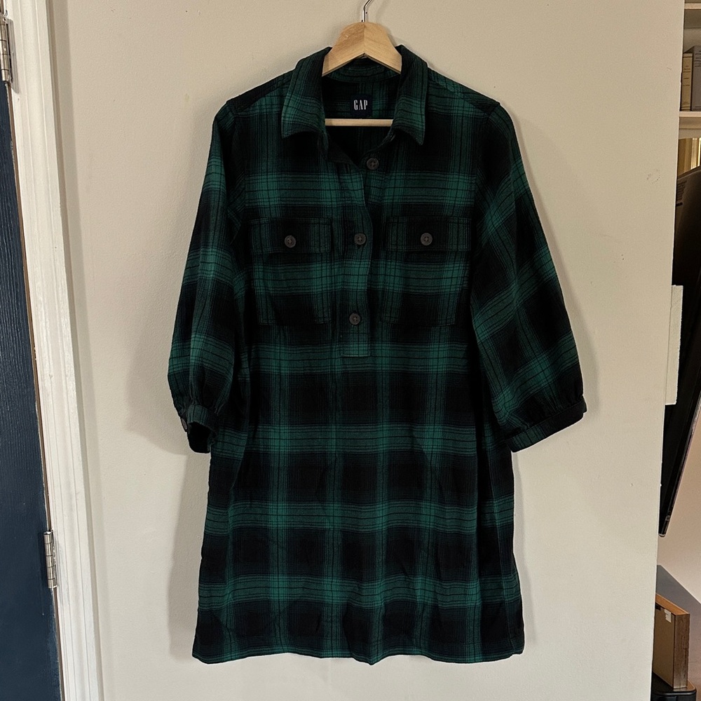 GAP Plaid Shirt Dress in Green and Black